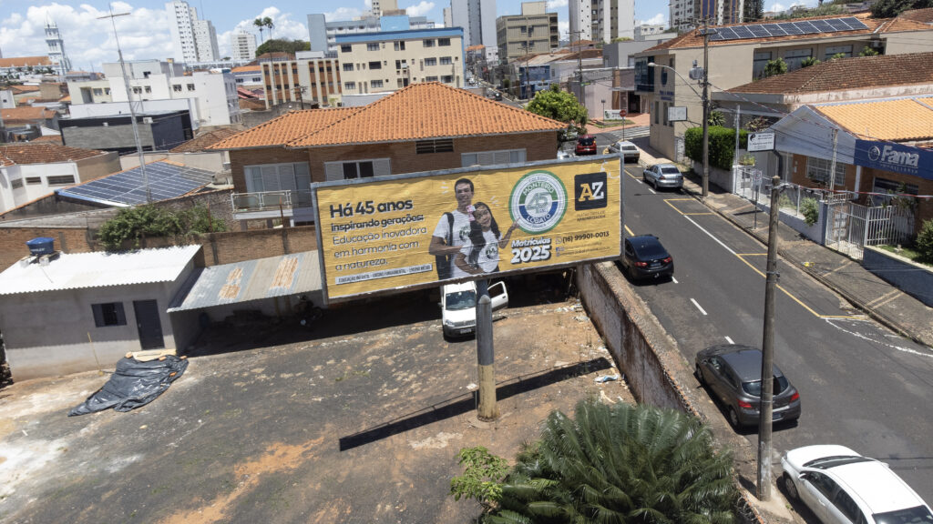 PLACA 26